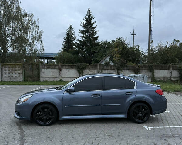Синій Субару Легасі, об'ємом двигуна 2.46 л та пробігом 187 тис. км за 10000 $, фото 5 на Automoto.ua