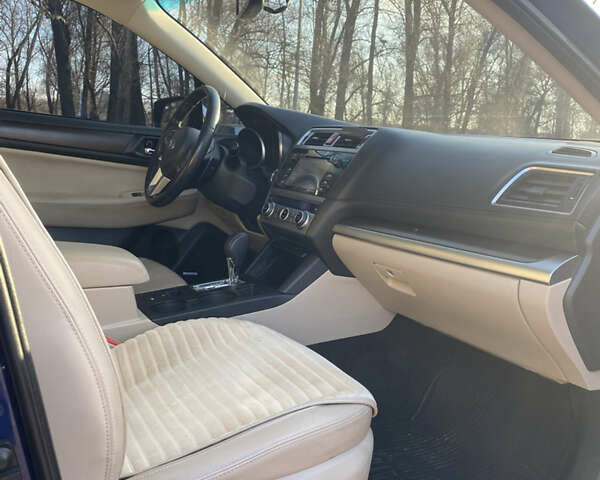 Синий Субару Легаси, объемом двигателя 2.5 л и пробегом 142 тыс. км за 11100 $, фото 10 на Automoto.ua