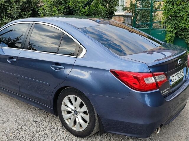 Синий Субару Легаси, объемом двигателя 2.5 л и пробегом 205 тыс. км за 10500 $, фото 4 на Automoto.ua