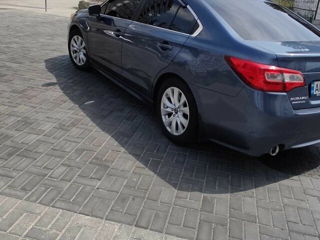 Синий Субару Легаси, объемом двигателя 2.5 л и пробегом 180 тыс. км за 12500 $, фото 2 на Automoto.ua