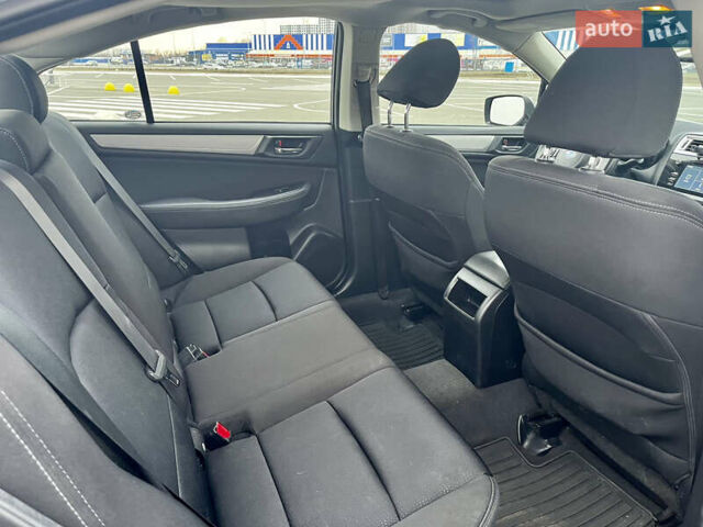 Синій Субару Легасі, об'ємом двигуна 2.46 л та пробігом 204 тис. км за 10400 $, фото 22 на Automoto.ua