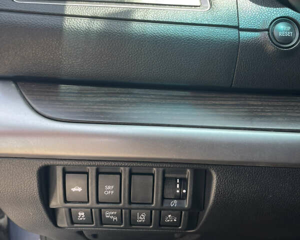 Синий Субару Легаси, объемом двигателя 2.5 л и пробегом 112 тыс. км за 11200 $, фото 5 на Automoto.ua