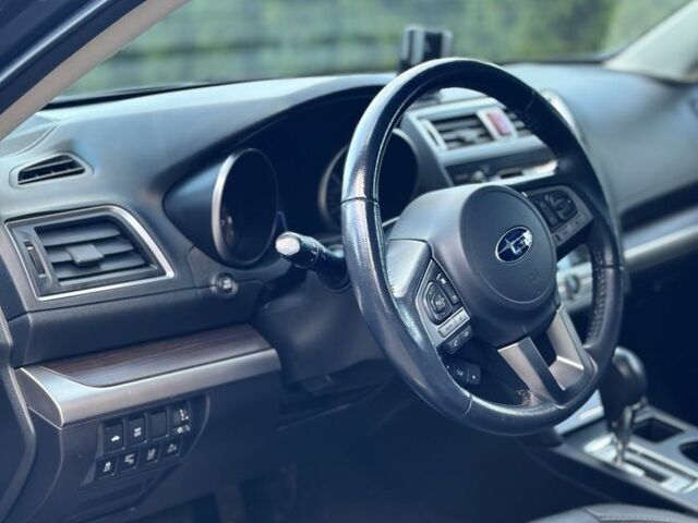 Субару Легасі 2016 у Чернівцях на Automoto.ua Синій Субару Легасі, об'ємом двигуна 2.5 л та пробігом 150 тис. км за 10500 $, фото 10 на Automoto.ua