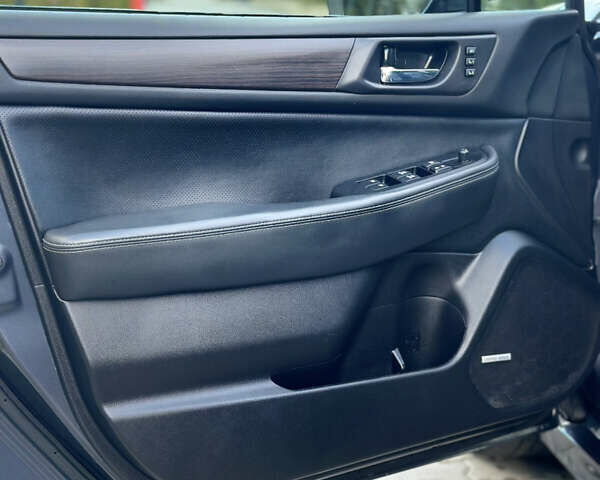 Синій Субару Легасі, об'ємом двигуна 2.46 л та пробігом 150 тис. км за 10500 $, фото 8 на Automoto.ua