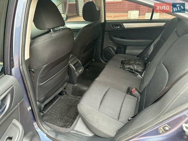 Синий Субару Легаси, объемом двигателя 2.5 л и пробегом 137 тыс. км за 12600 $, фото 18 на Automoto.ua