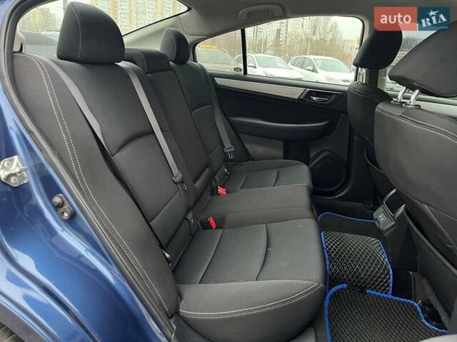 Синий Субару Легаси, объемом двигателя 2.46 л и пробегом 85 тыс. км за 13990 $, фото 10 на Automoto.ua