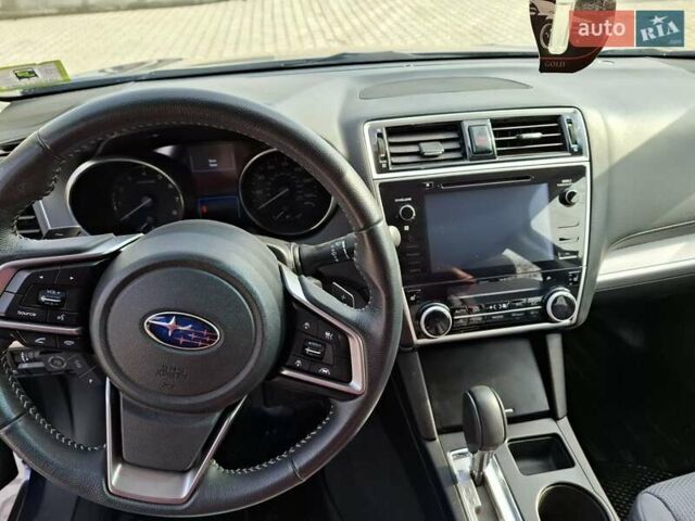 Синий Субару Легаси, объемом двигателя 2.46 л и пробегом 123 тыс. км за 13500 $, фото 12 на Automoto.ua