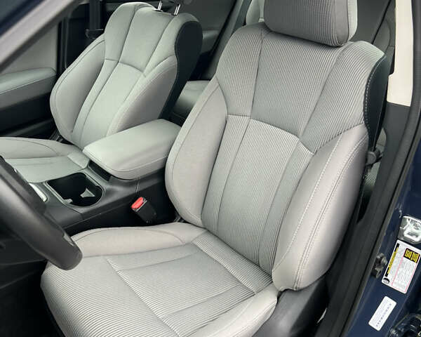 Синий Субару Легаси, объемом двигателя 2.5 л и пробегом 15 тыс. км за 19700 $, фото 19 на Automoto.ua