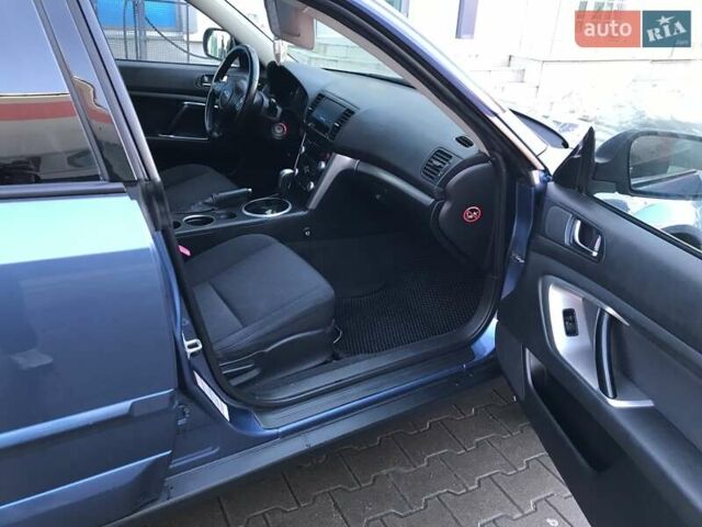 Синий Субару Легаси, объемом двигателя 2.46 л и пробегом 329 тыс. км за 6000 $, фото 13 на Automoto.ua