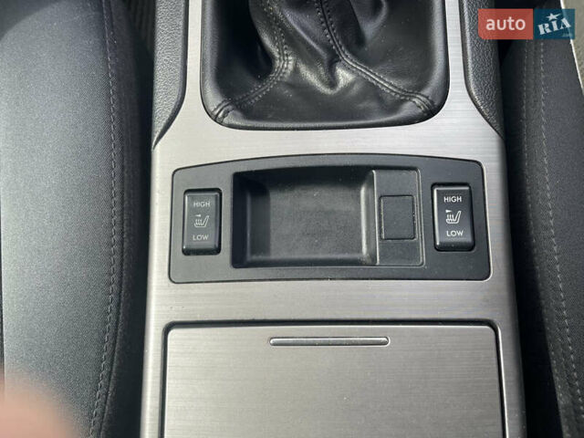 Синій Субару Легасі, об'ємом двигуна 1.99 л та пробігом 235 тис. км за 8300 $, фото 31 на Automoto.ua