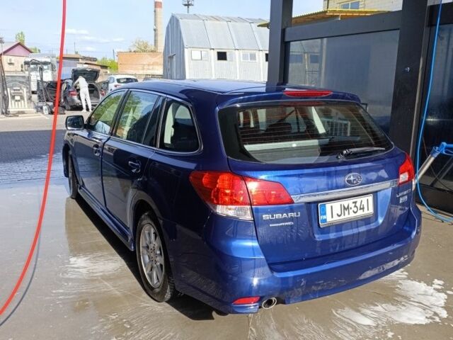 Синий Субару Легаси, объемом двигателя 2 л и пробегом 240 тыс. км за 5195 $, фото 4 на Automoto.ua