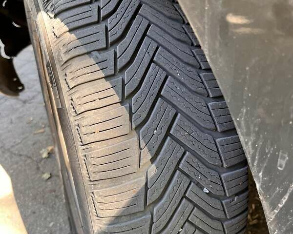 Зелений Субару Легасі, об'ємом двигуна 1.99 л та пробігом 350 тис. км за 2300 $, фото 14 на Automoto.ua
