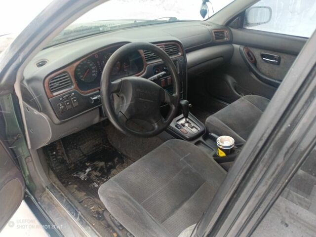 Зеленый Субару Легаси, объемом двигателя 2 л и пробегом 314 тыс. км за 3000 $, фото 4 на Automoto.ua