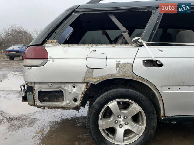 Зелений Субару Легасі, об'ємом двигуна 1.99 л та пробігом 320 тис. км за 1300 $, фото 7 на Automoto.ua