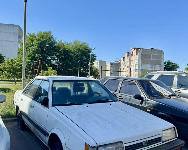 Белый Субару Леон, объемом двигателя 1.8 л и пробегом 210 тыс. км за 1134 $, фото 2 на Automoto.ua