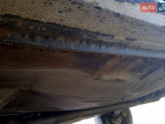 Белый Субару Леон, объемом двигателя 1.8 л и пробегом 379 тыс. км за 1500 $, фото 4 на Automoto.ua