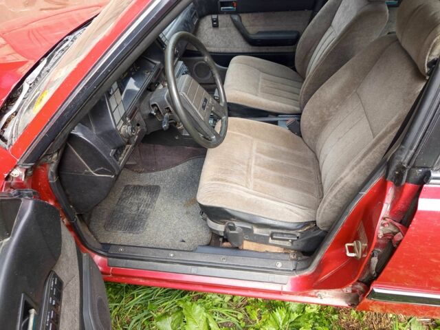 Субару Леон 1986 в Коломые на Automoto.ua Красный Субару Леон, объемом двигателя 1.8 л и пробегом 998 тыс. км за 850 $, фото 16 на Automoto.ua