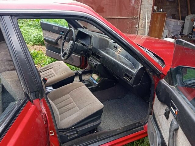 Субару Леон 1986 в Коломые на Automoto.ua Красный Субару Леон, объемом двигателя 1.8 л и пробегом 998 тыс. км за 850 $, фото 23 на Automoto.ua