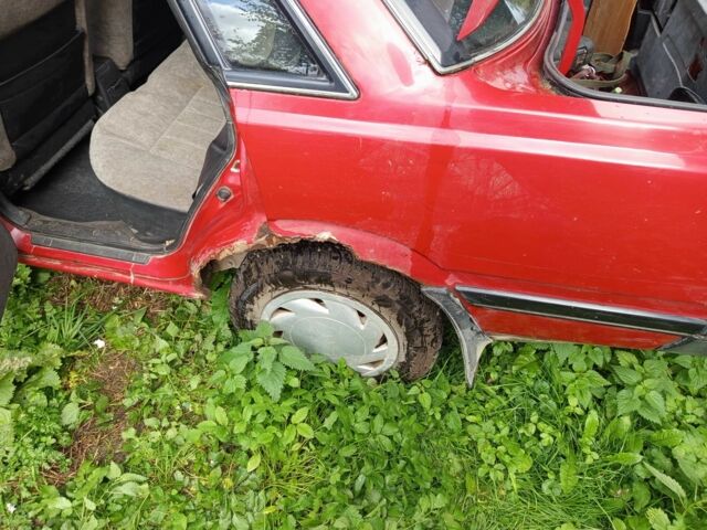 Субару Леон 1986 в Коломые на Automoto.ua Красный Субару Леон, объемом двигателя 1.8 л и пробегом 998 тыс. км за 850 $, фото 18 на Automoto.ua