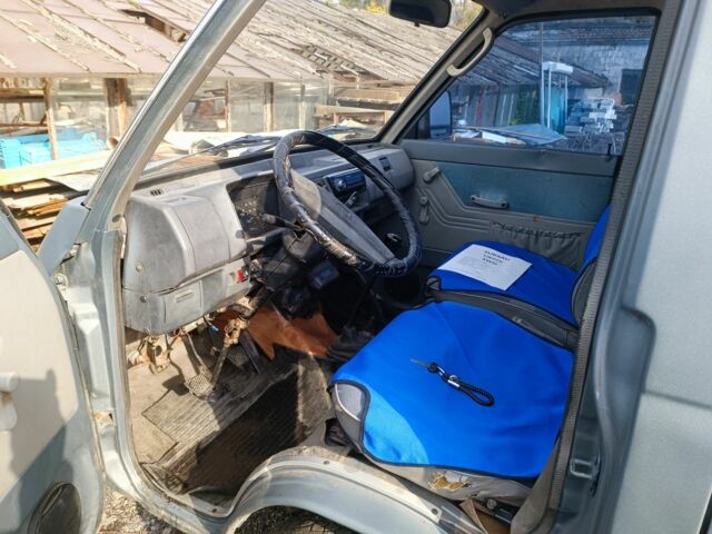 Сірий Субару Ліберо, об'ємом двигуна 1.2 л та пробігом 360 тис. км за 2000 $, фото 6 на Automoto.ua