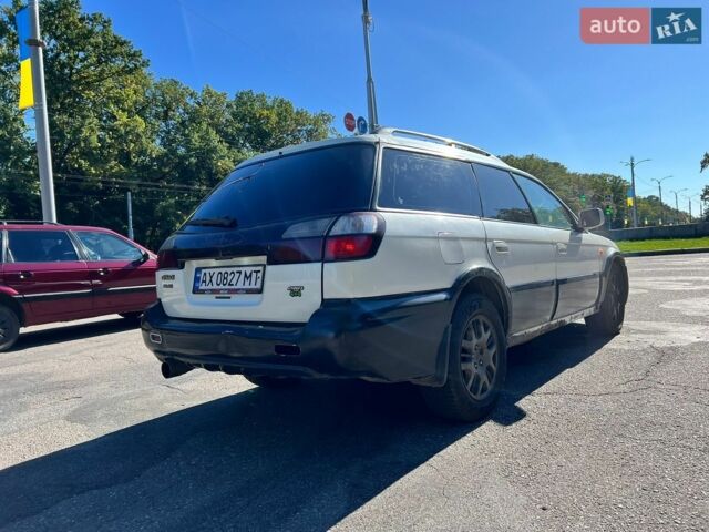Белый Субару Аутбек, объемом двигателя 3 л и пробегом 377 тыс. км за 3500 $, фото 12 на Automoto.ua