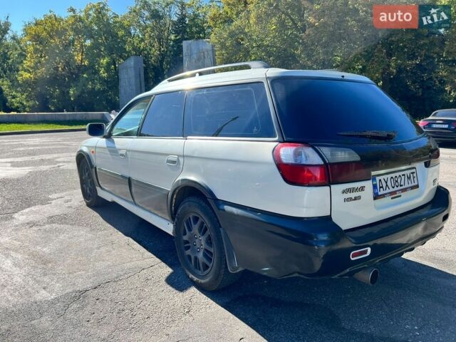 Белый Субару Аутбек, объемом двигателя 3 л и пробегом 377 тыс. км за 3500 $, фото 9 на Automoto.ua