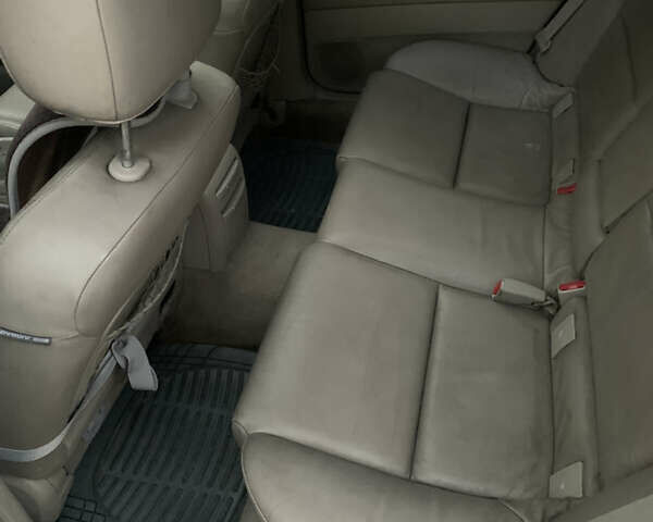 Білий Субару Аутбек, об'ємом двигуна 3 л та пробігом 111 тис. км за 2500 $, фото 14 на Automoto.ua