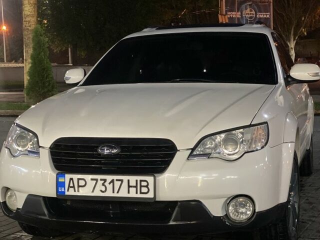 Белый Субару Аутбек, объемом двигателя 2.5 л и пробегом 227 тыс. км за 6200 $, фото 2 на Automoto.ua