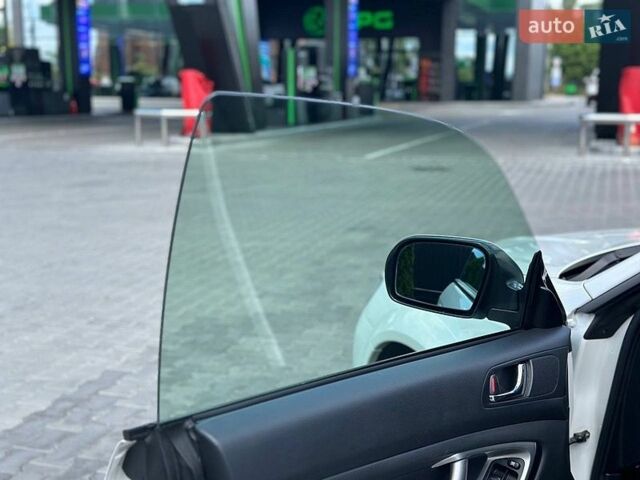 Белый Субару Аутбек, объемом двигателя 2.46 л и пробегом 43 тыс. км за 12700 $, фото 40 на Automoto.ua