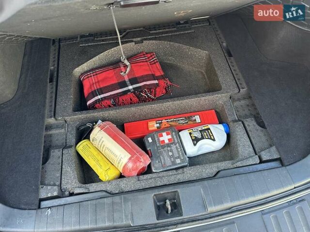 Білий Субару Аутбек, об'ємом двигуна 2.46 л та пробігом 209 тис. км за 10500 $, фото 17 на Automoto.ua