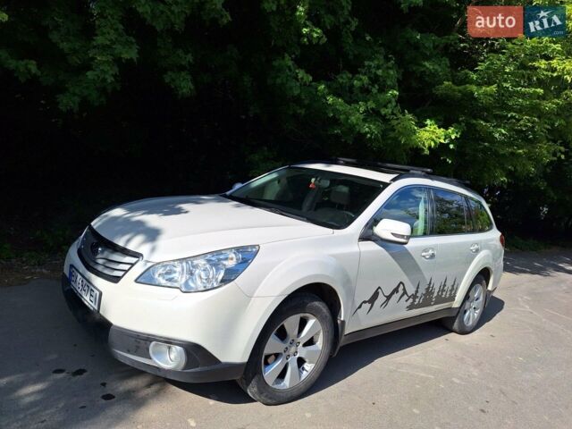 Білий Субару Аутбек, об'ємом двигуна 2.5 л та пробігом 230 тис. км за 9500 $, фото 9 на Automoto.ua