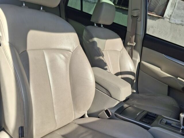 Білий Субару Аутбек, об'ємом двигуна 2.5 л та пробігом 218 тис. км за 11500 $, фото 6 на Automoto.ua