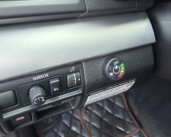 Белый Субару Аутбек, объемом двигателя 2.5 л и пробегом 304 тыс. км за 9700 $, фото 15 на Automoto.ua