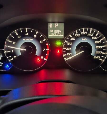 Белый Субару Аутбек, объемом двигателя 2.46 л и пробегом 166 тыс. км за 10500 $, фото 4 на Automoto.ua