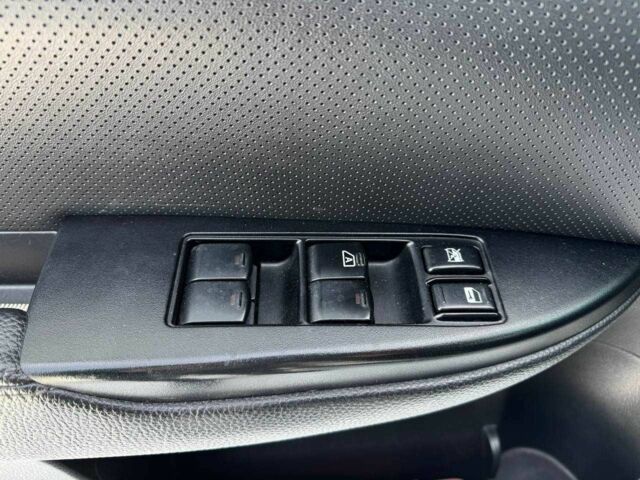 Белый Субару Аутбек, объемом двигателя 2.5 л и пробегом 305 тыс. км за 9990 $, фото 16 на Automoto.ua