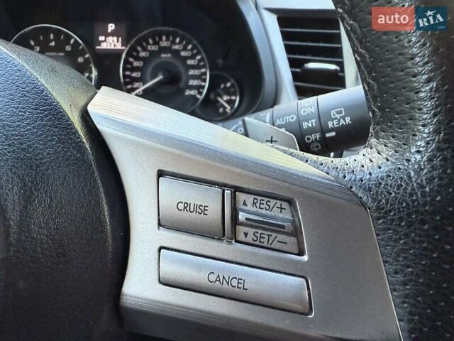 Белый Субару Аутбек, объемом двигателя 2 л и пробегом 178 тыс. км за 7999 $, фото 27 на Automoto.ua
