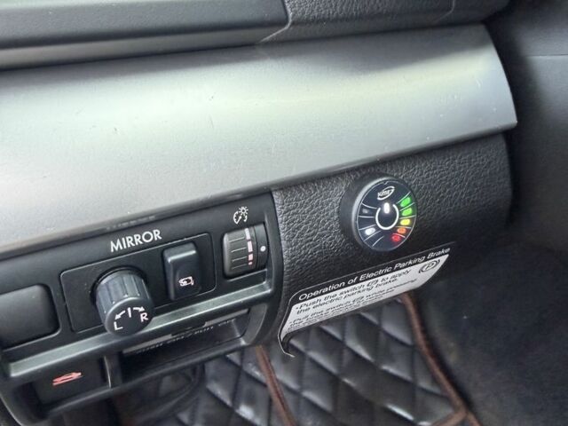 Белый Субару Аутбек, объемом двигателя 2.5 л и пробегом 304 тыс. км за 9700 $, фото 16 на Automoto.ua