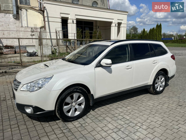 Білий Субару Аутбек, об'ємом двигуна 1.99 л та пробігом 268 тис. км за 9500 $, фото 3 на Automoto.ua