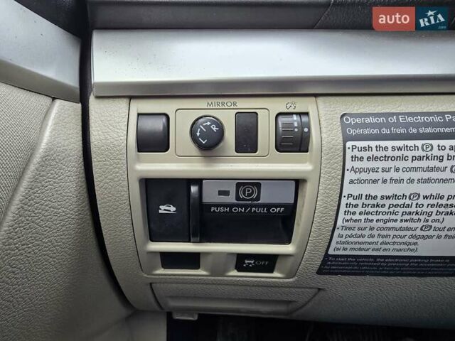 Білий Субару Аутбек, об'ємом двигуна 2.46 л та пробігом 189 тис. км за 8999 $, фото 36 на Automoto.ua