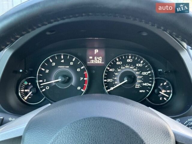 Білий Субару Аутбек, об'ємом двигуна 2.46 л та пробігом 320 тис. км за 9300 $, фото 33 на Automoto.ua