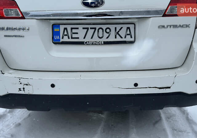Білий Субару Аутбек, об'ємом двигуна 2.46 л та пробігом 210 тис. км за 8500 $, фото 7 на Automoto.ua