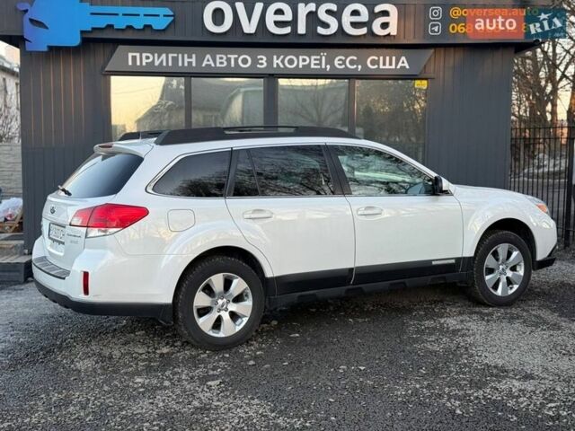 Білий Субару Аутбек, об'ємом двигуна 2.46 л та пробігом 320 тис. км за 9300 $, фото 12 на Automoto.ua