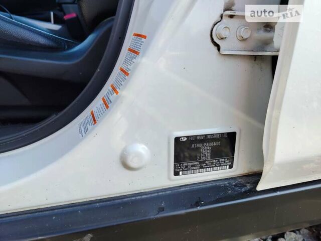Белый Субару Аутбек, объемом двигателя 2.46 л и пробегом 250 тыс. км за 10000 $, фото 22 на Automoto.ua