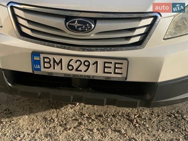 Білий Субару Аутбек, об'ємом двигуна 2.46 л та пробігом 293 тис. км за 9300 $, фото 1 на Automoto.ua