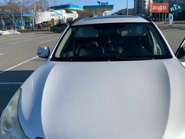 Білий Субару Аутбек, об'ємом двигуна 2.46 л та пробігом 293 тис. км за 9300 $, фото 12 на Automoto.ua