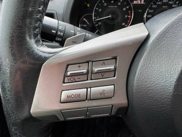 Белый Субару Аутбек, объемом двигателя 2.5 л и пробегом 305 тыс. км за 9990 $, фото 19 на Automoto.ua