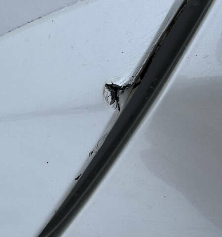 Білий Субару Аутбек, об'ємом двигуна 2.46 л та пробігом 210 тис. км за 8500 $, фото 9 на Automoto.ua