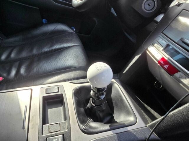 Белый Субару Аутбек, объемом двигателя 0 л и пробегом 290 тыс. км за 6497 $, фото 9 на Automoto.ua