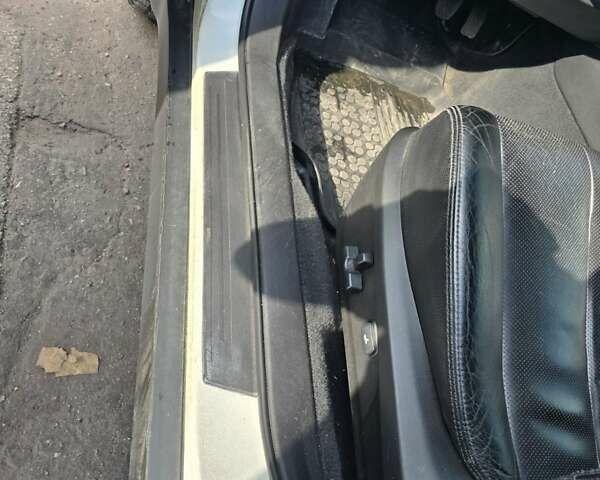 Білий Субару Аутбек, об'ємом двигуна 2.5 л та пробігом 290 тис. км за 6499 $, фото 9 на Automoto.ua