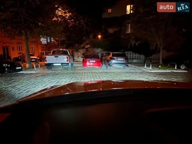 Білий Субару Аутбек, об'ємом двигуна 2.46 л та пробігом 223 тис. км за 12000 $, фото 8 на Automoto.ua